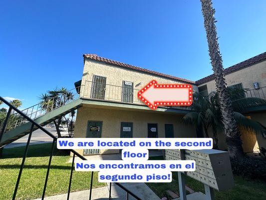 We are located on the second floor! 
Nos encontramos en el segundo piso!