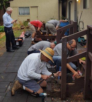 We are grateful for the excellent volunteer engineers/carpenters from Keysight Technologies who are hard at work at Hope House!