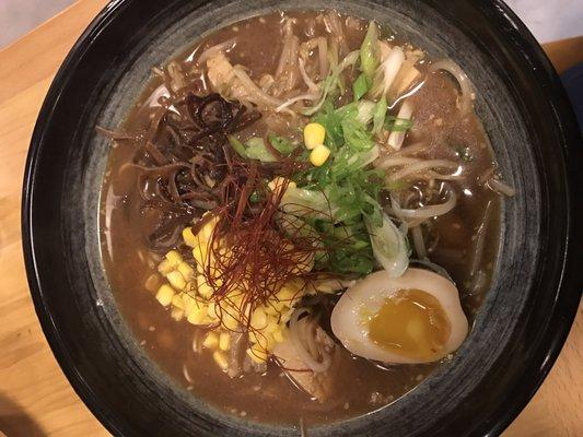 Miso ramen and edamame which were both average. The edamame tastes burnt which I wasn't a fan of