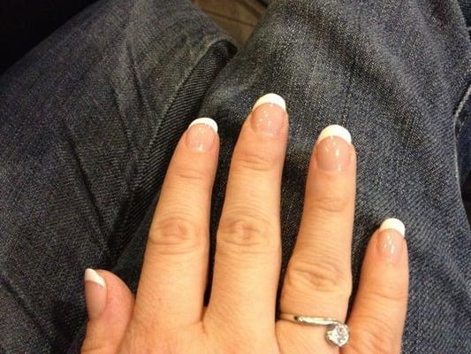 French Manicure by Linda (natural nails)