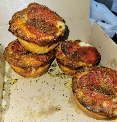 Pepperoni Ctazy Puffs