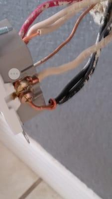 I have seen these kinds of connections to many times. This is very unsafe please don't do it and if you see this get it fixed right away.