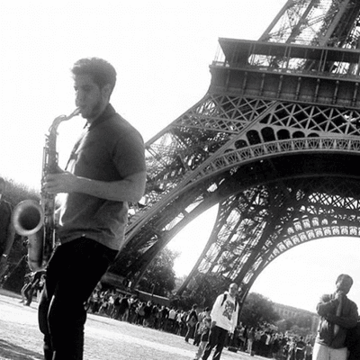 Busking in Paris