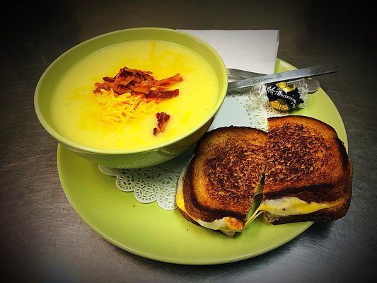 Cheesy potato soup with bacon and grilled cheese on wheat