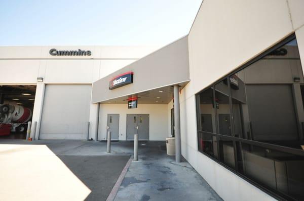 Welcome to the Cummins Pacific Sacramento Service Center!