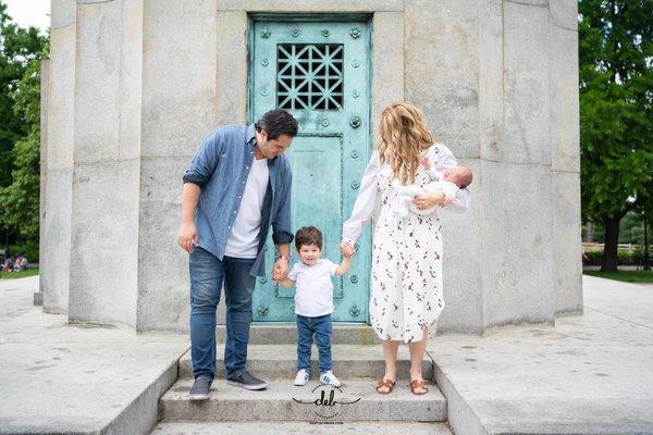 Family photo shoot in Brooklyn NY