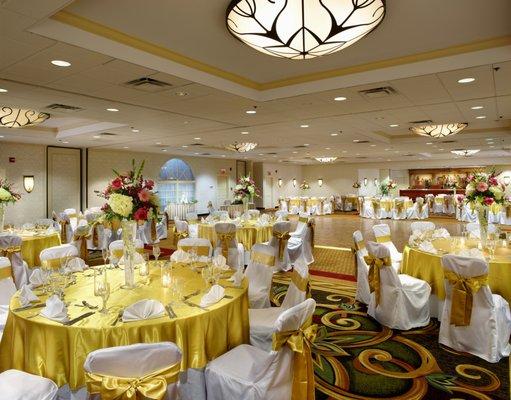 Clinton Inn Hotel and Event Center Seated Reception