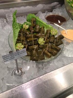 Stuffed Grape Leaves! (Dawali, Wara2 3inab)