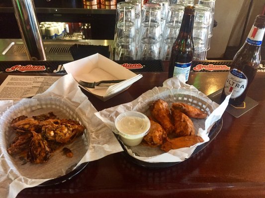 Wings & sprouts tossed in buffalo bleu. Couple a Mich ultras x 2 (zuk not shown)