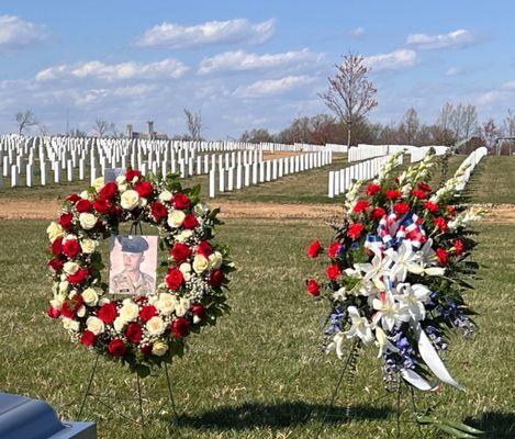 Portraits Wreath with Red & White Roses and Sacred Duty Spray (Deluxe)