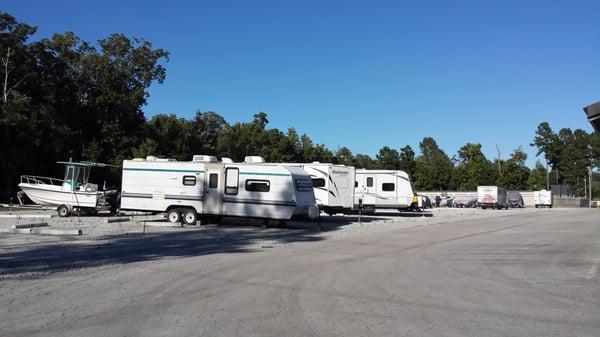 Boat, RV & Vehicle Parking