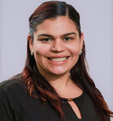 Meet Yaritza Collazo, Insurance Coordinator. Learn more about Yaritza here: https://flawlessdental.com/yaritza-collazo/