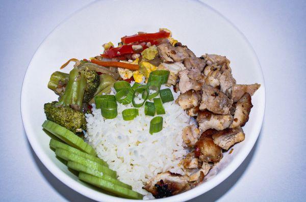 Cơm Châu Á va Ga- Asian Rice Bowl with Chicken