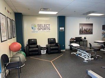 RUSH Physical Therapy - Rogers Park - Loyola University