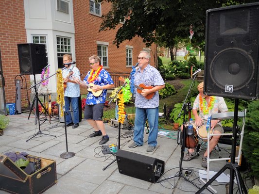 Ukelele Moonshiners at the summer Luau