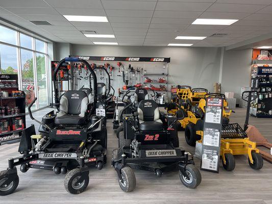 Zero turn mowers and other power equipment for sale https://www.thompsonrentalservices.com/