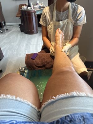 Ahhhh, pedicure extraordinaire