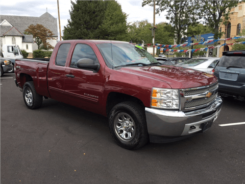 2013 Chevy 1500 $20,500