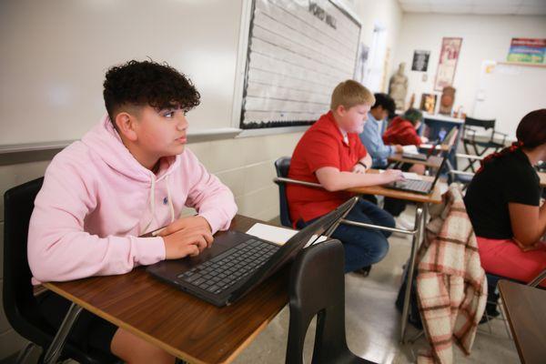 Chesnee Middle School Students Enjoying Class