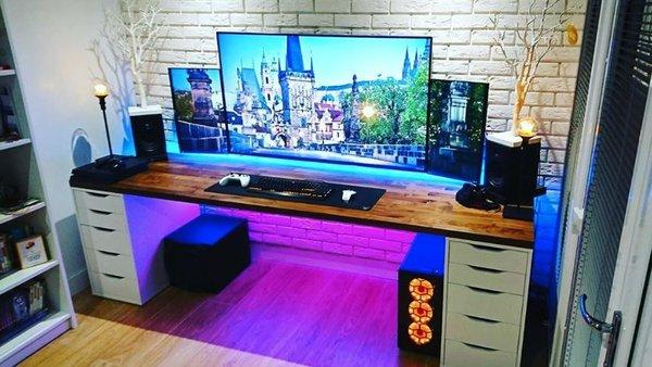 Beautiful PC Office / Gaming Setup