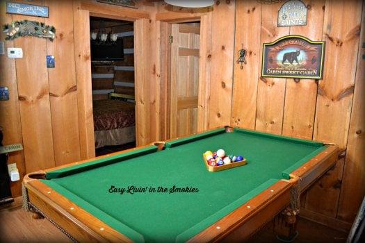 Easy Livin pool table