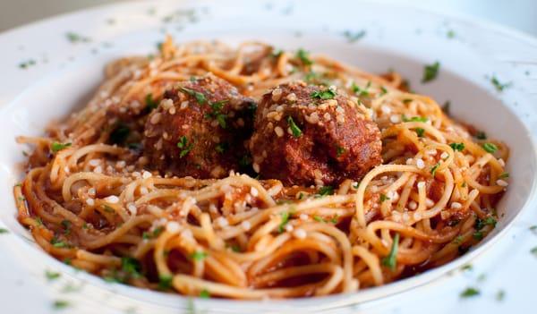 Spaghetti & Meatballs