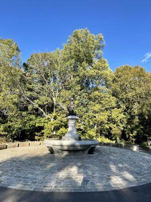 Hogan's Fountain Pavilion