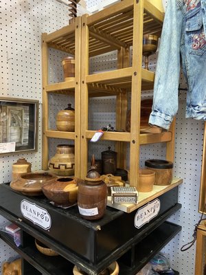 This person had a mix of collected boxes and handmade wood containers. I bought some of these myself. Very valuable finds in here.