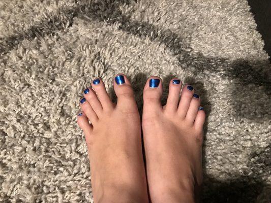 Result of my basic pedicure. Sorry, I'm not good at foot posing.