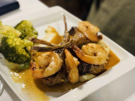 Lamb chop with shrimp