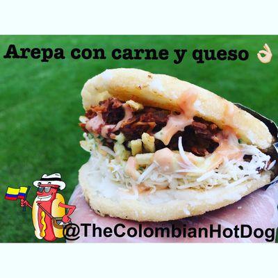 Arepa con carne #thecolombianhotdog