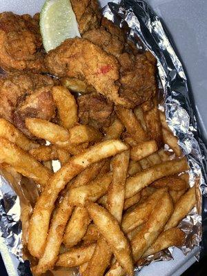 Chicharron de Pollo with fries  /Chicharron de Pollo lunch