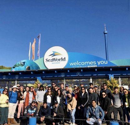 IAE students enjoying a field trip to SeaWorld!