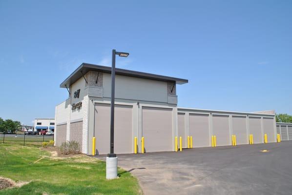 Large 15' x 50' Units