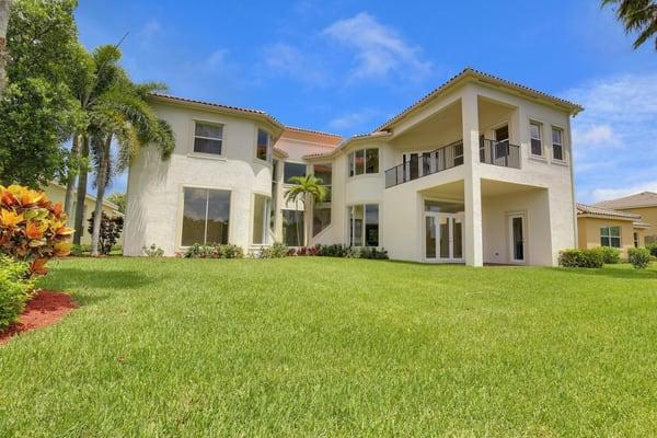 Home for sale in Wellington, Fl. Listing Price- $1,225,000.00. This house is 6 bedroom, 8,5 Bathroom...