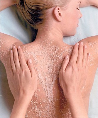 A Back Treatment gets rid of that dry skin with steam, massage & a hydrating mask.