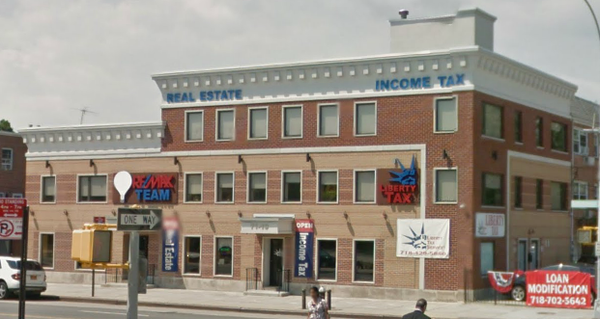 Front Picture of Re/Max Team. Took a screenshot from Google Maps.