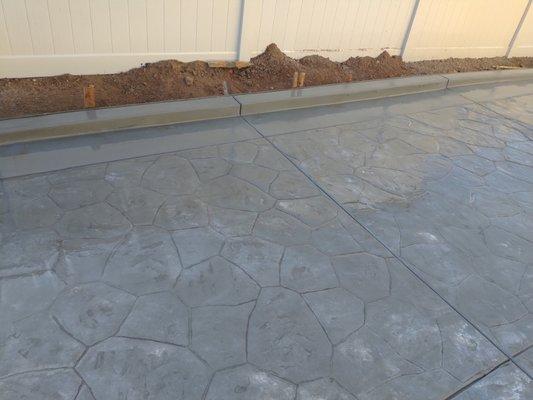 Custom Stamp Natural Gray Concrete With 4inch Broom Finish Curb