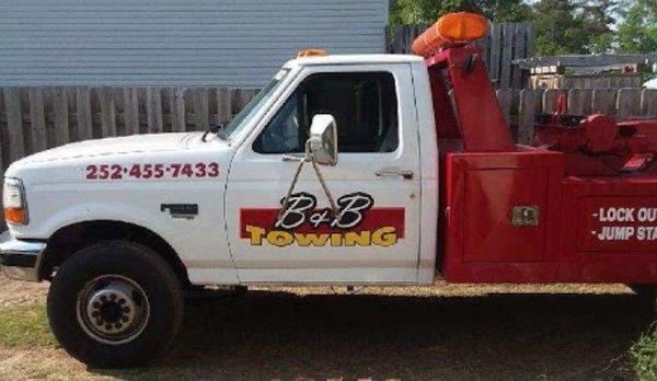 B&B Towing