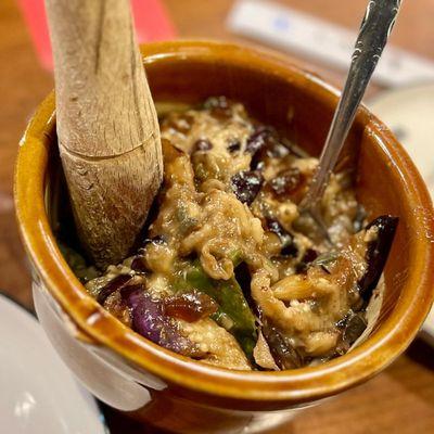 Eggplant preserved egg with green pepper