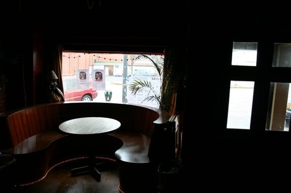 bad shot of the hot tub-style bench in the back of the theatre.