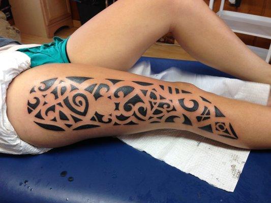 Tribal style design Leg piece