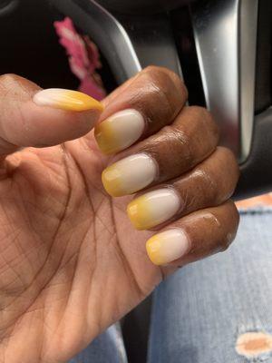 Acrylic ombré nails