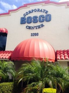 Injured in an auto accident in South Florida? Visit our lawyers at the Bosco Corporate Center in Boynton Beach, Florida today!