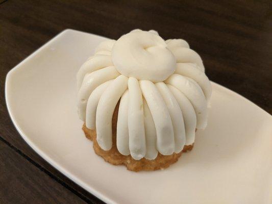 White chocolate raspberry Bundt cake topped with extra frosting. This is the perfect amount of frosting. Seriously yum!