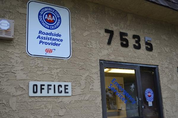 Am-Pm Auto Repair Office entrance located on 7535 Scout Ave.