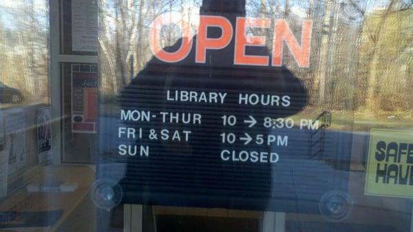 Niskayuna Library hours.