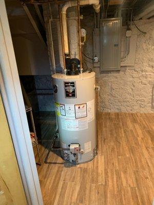 Bradford white water heater installed