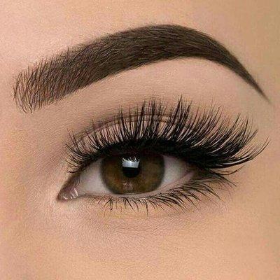 Eyelashes Extensions