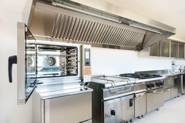 Restaurant kitchen hood cleaning in Houston.